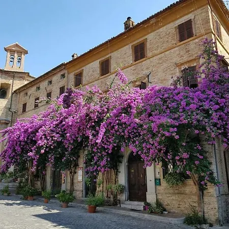 Attico Sulla Bouganville Hotel *